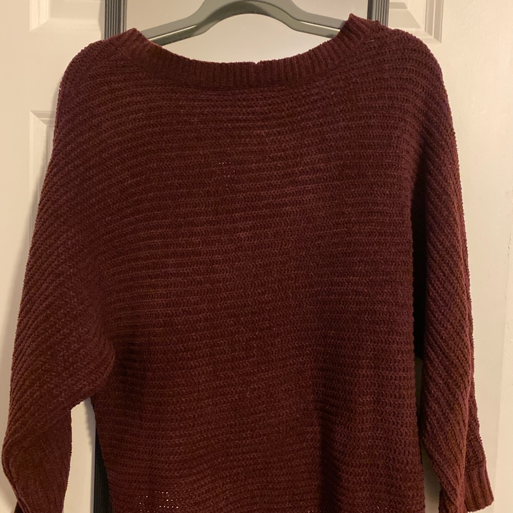 American Eagle cropped v-neck sweater - Picture 4 of 4